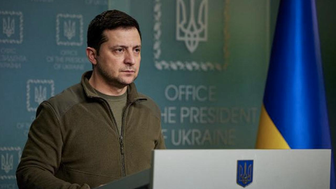 Zelensky'den Rusya'ya müzakere yanıtı: İstanbul, Varşova ve Budapeşte'de olabilir