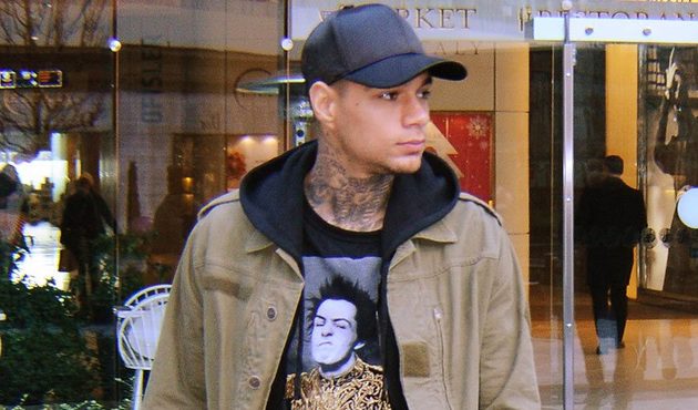 Van der Wiel’e avukatlarından büyük şok!