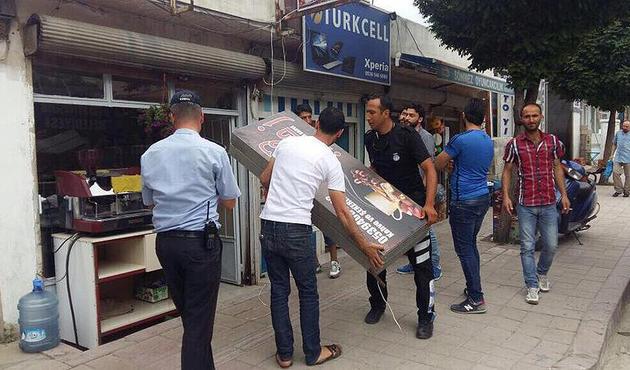 O ilimizde Arapça tabelalar kaldırılıyor...