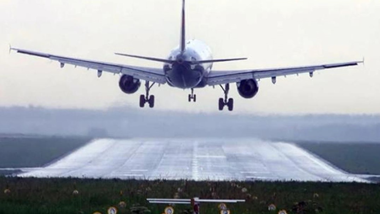 Açıklamalar peş peşe geliyor! Tam 16 ülke, Rus hava yollarına hava sahasını kapattı