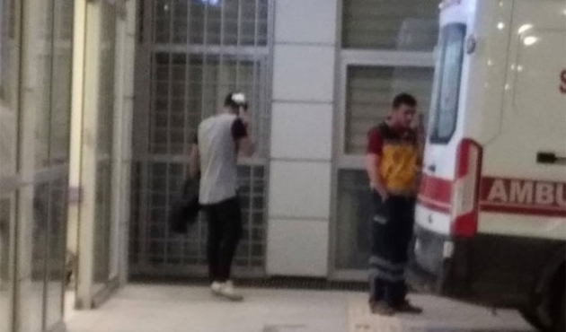 Üniversitede bıçaklı kavga! 6 yaralı, çok sayıda gözaltı var...