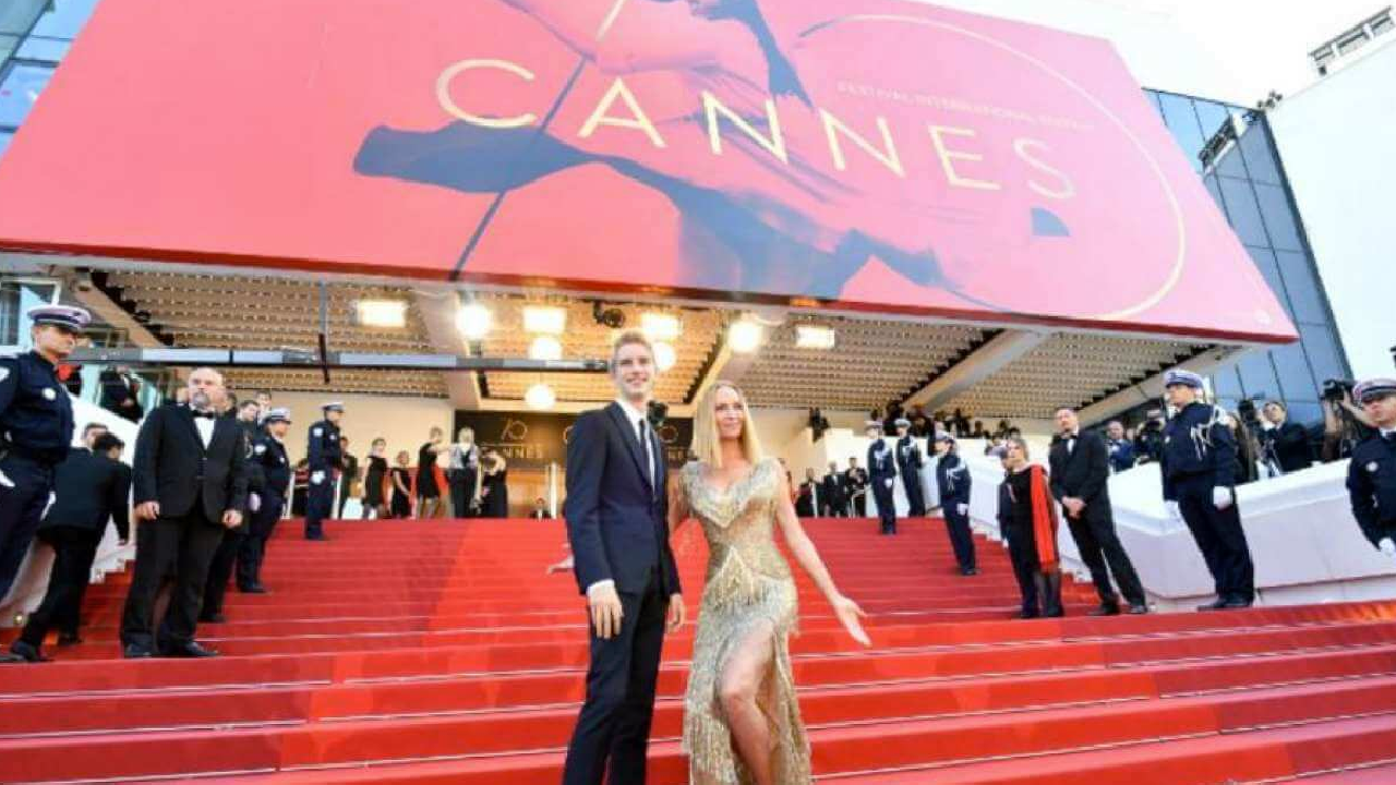 Rusya'ya bir yaptırım da Cannes Film Festivali'nden