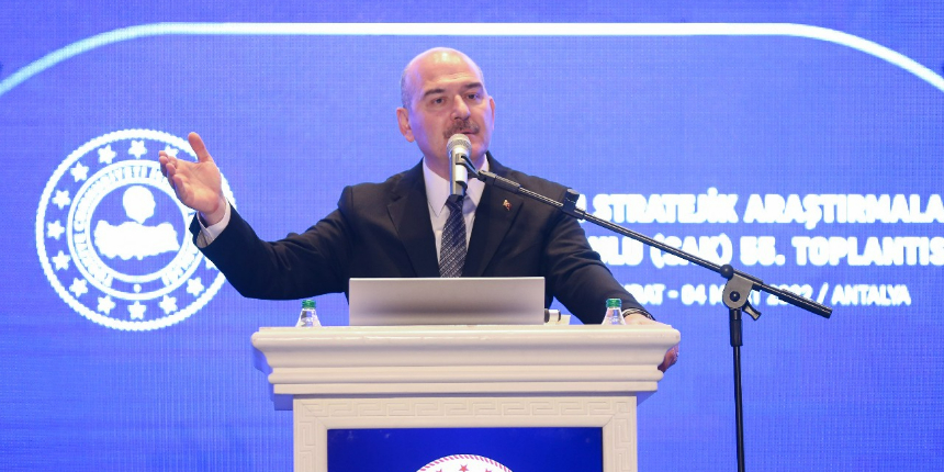 Bakan Soylu'dan S-400'lerin Rusya'ya geri verilmesini isteyen muhalefete tepki: Tam bir geri zekalılık!
