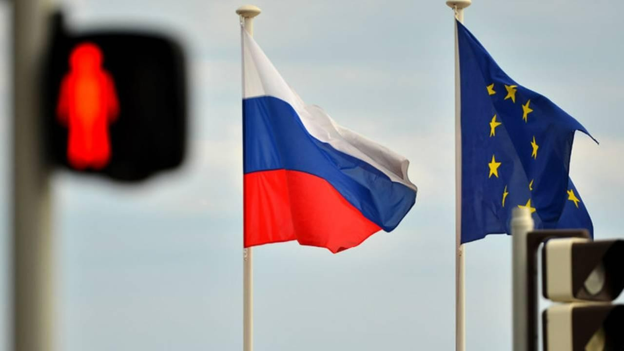 AB, 7 Rus bankasını SWIFT'ten çıkarmaya hazırlanıyor!