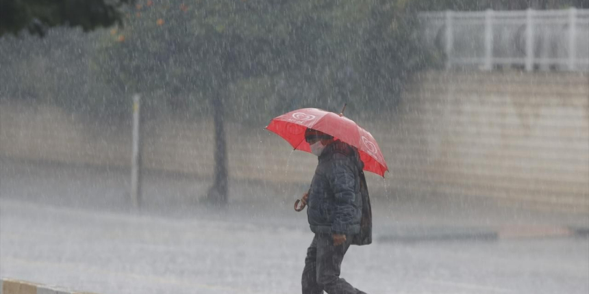 Meteorolojiden 4 il için  'sarı kodlu' uyarı! Kuvvetli geliyor!