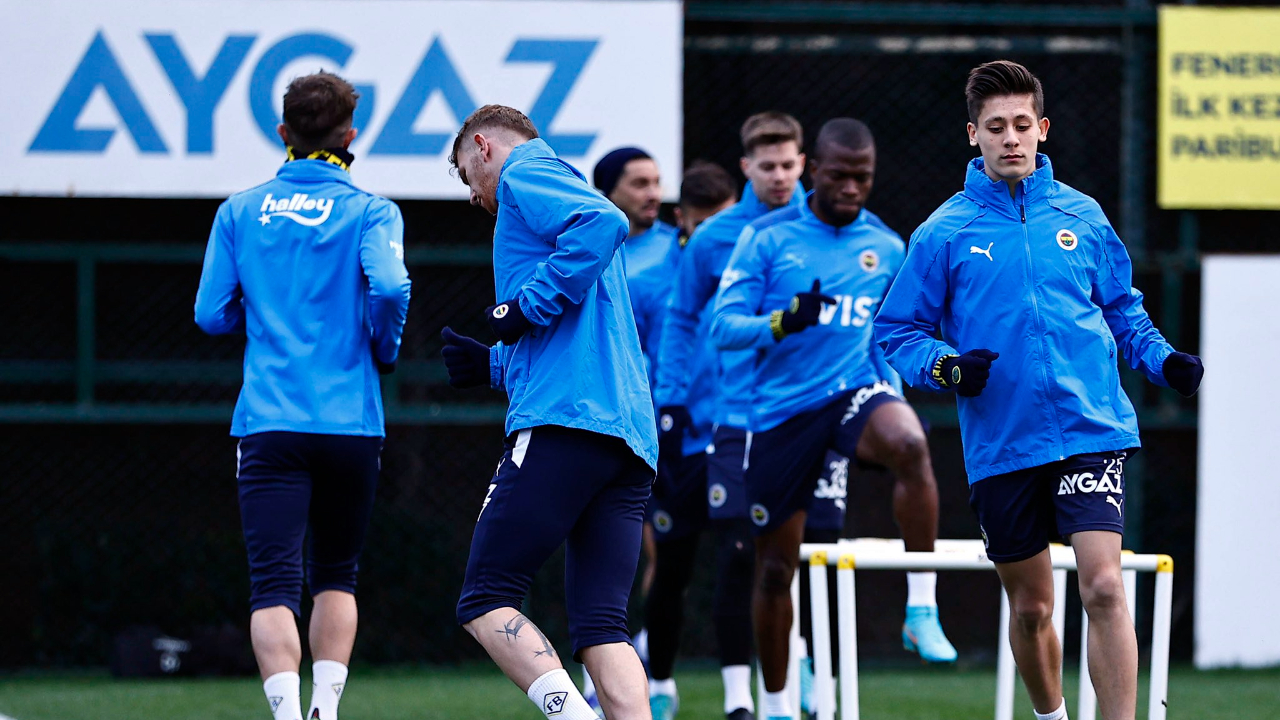 İsmail Kartal'ın Trabzonspor planı... Fenerbahçe derbi hazırlıklarına başladı