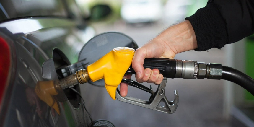 Benzine ve motorine zam!