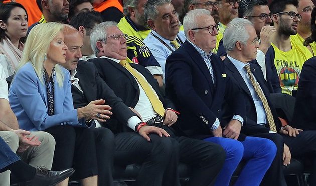 Aziz Yıldırım, şampiyonluğun ardından açtı ağzını, yumdu gözünü!