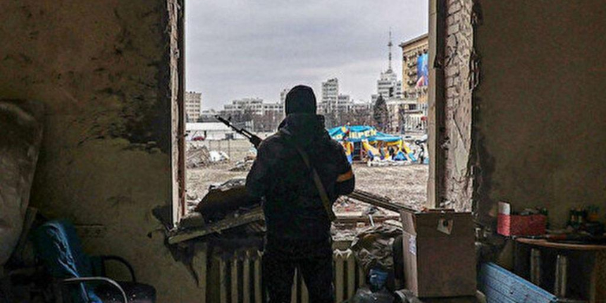 Kiev'de görev yapan gazetecileri böyle uyardılar: Keskin nişancılar var hemen uzaklaşın