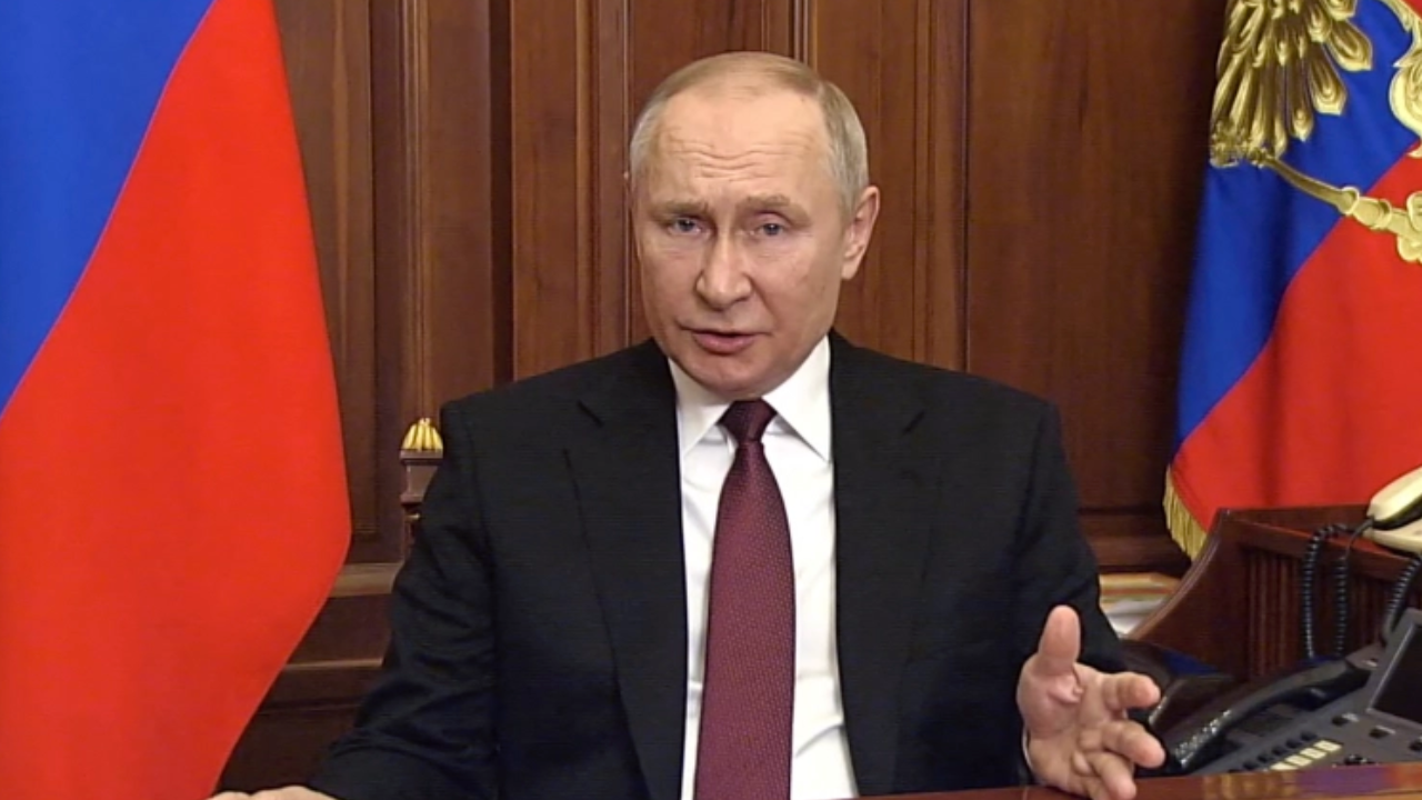 Putin: Askerlerimiz sivillere asla saldırmıyor