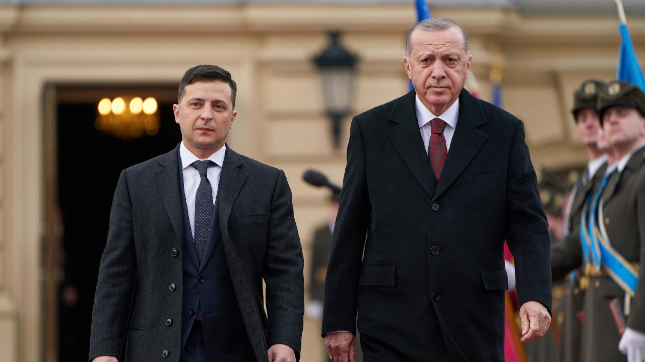 Cumhurbaşkanı Erdoğan ile görüşen Ukrayna Devlet Başkanı Zelenskiy'den teşekkür