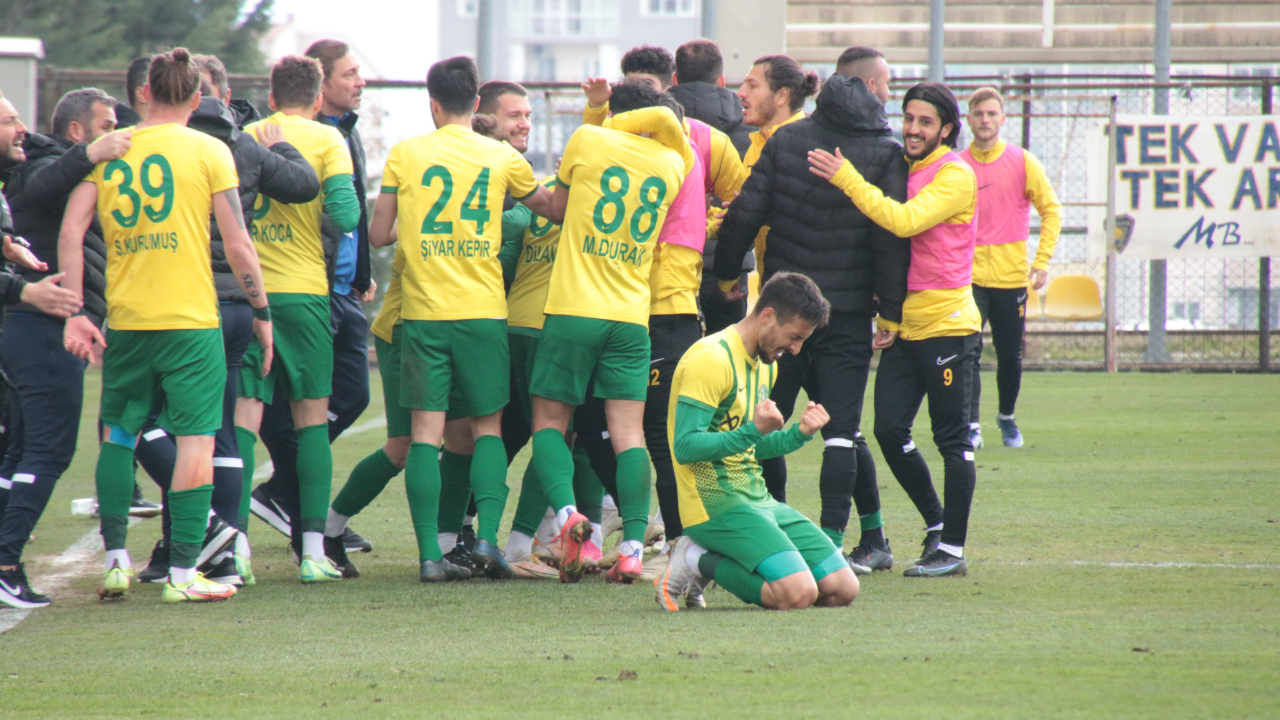 Şanlıurfaspor deplasmanda Bucaspor 1928'i mağlup ederek play-off için umutlandı