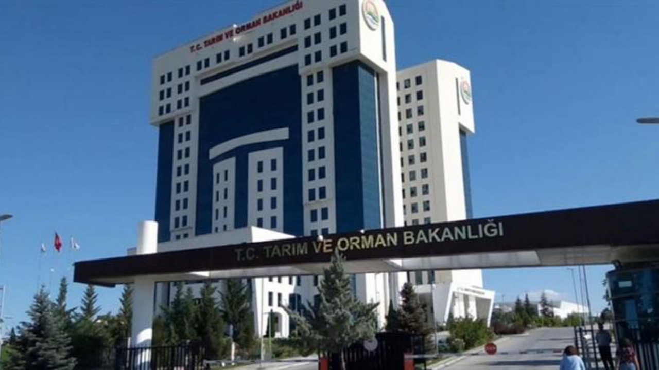 Tarım ve Orman Bakanlığı'nda iki genel müdür görevden alındı