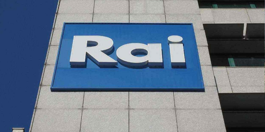 İtalyan kamu yayıncısı RAI de Rusya'daki faaliyetlerini askıya aldı