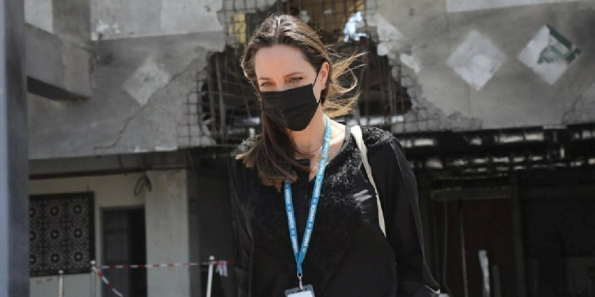 Angelina Jolie, insani krize dikkati çekmek için Yemen'de!