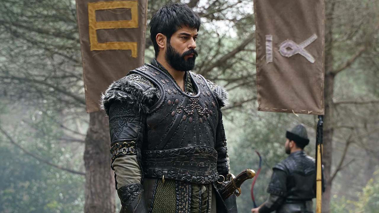 Kuruluş Osman'ın kadrosunda sürpriz isim! Serdar Özer ve Zehra Yılmaz diziye dahil oldu
