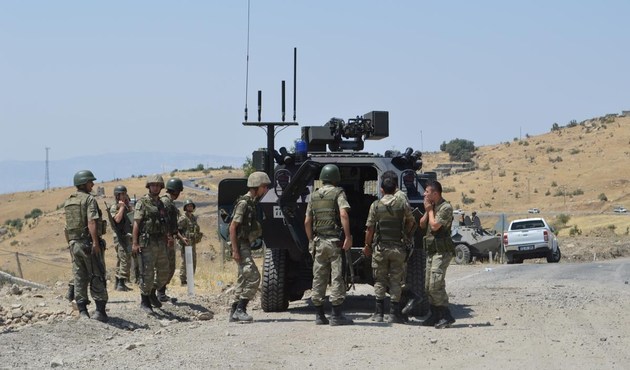 Tunceli'de çatışma: 2 asker yaralı...