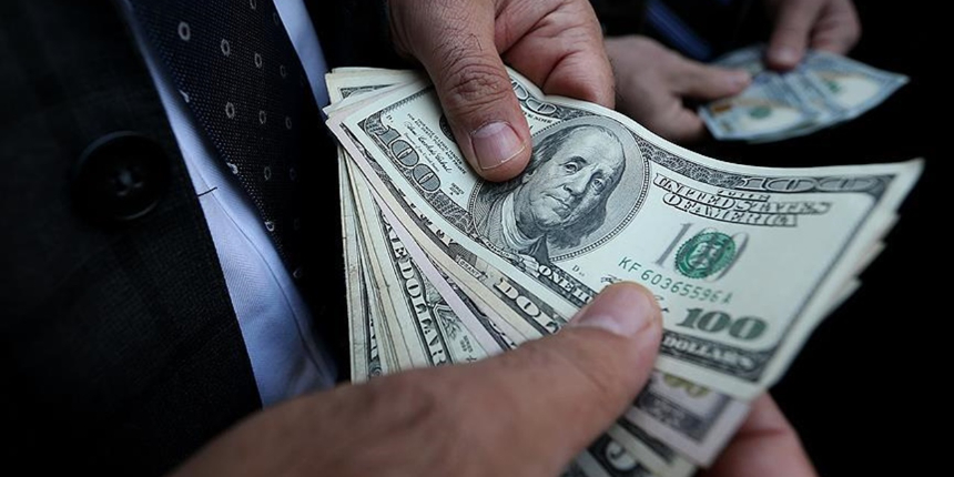 Piyasalarda savaş gerilimi: Dolar, haftanın ikinci gününe 14.38 liradan başladı