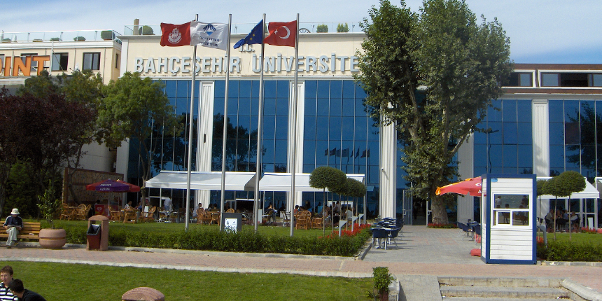 8 üniversiteye yeni fakülte kuruldu, 2 yüksekokul ile 1 fakülte kapatıldı
