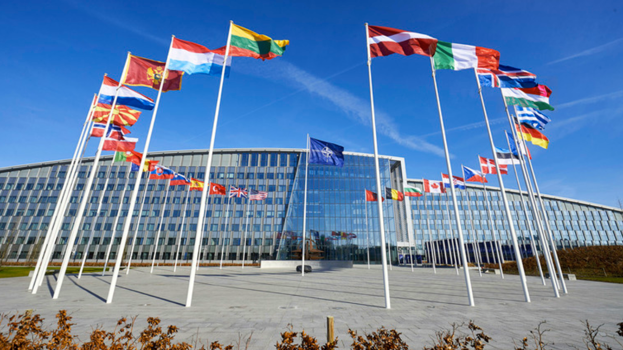 NATO Savunma Bakanları 16 Mart'ta olağanüstü toplanıyor