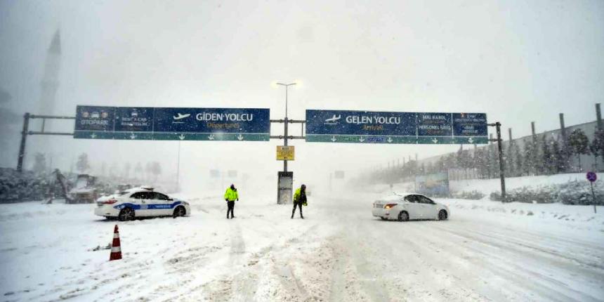 İstanbul Valisi Yerlikaya açıkladı: Ekipler karla mücadele için hazır