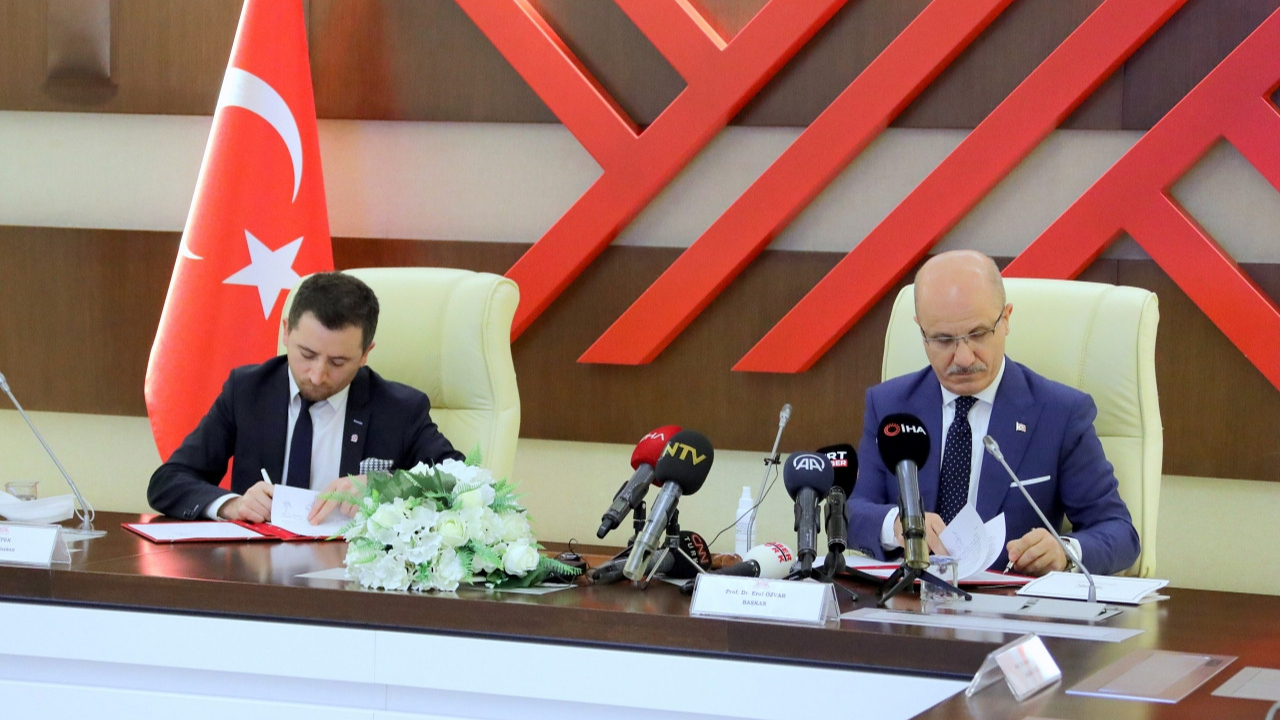 YKS'ye girecekler dikkat: Bu bölümü seçene 3 bin 500 TL aylık burs verilecek!