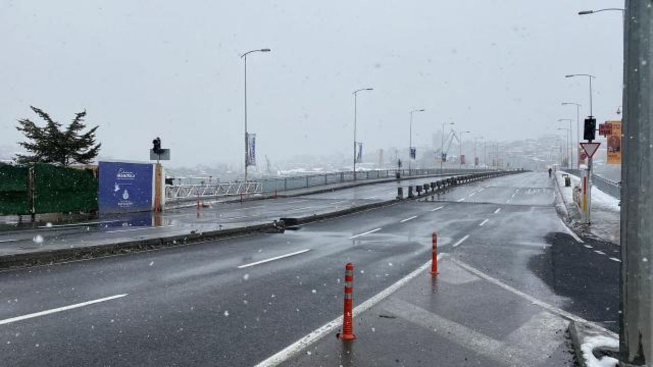 Unkapanı Köprüsü'nün bağlantı noktası ayrıldı: Köprü çift yönlü trafiğe kapatıldı!