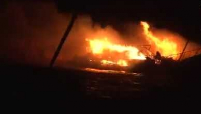Alaçatı Port'ta korkutan yangın...