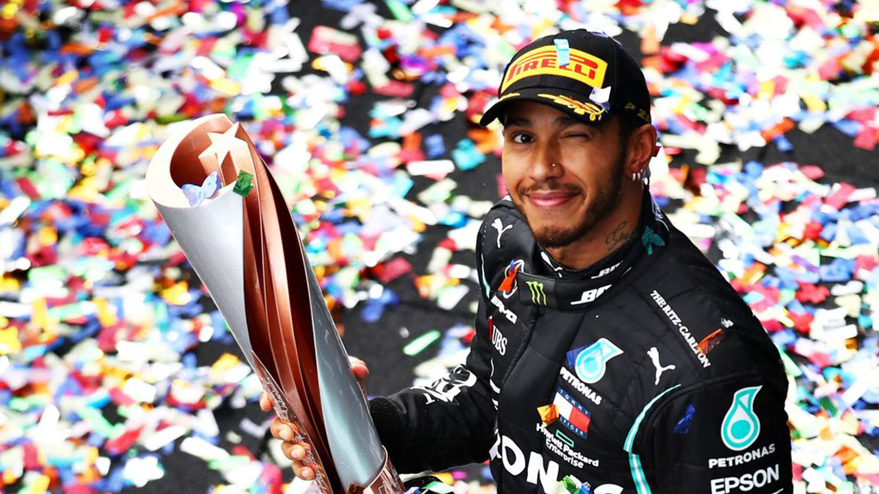 Formula 1 pilotu Lewis Hamilton'ın hayatı belgesel oluyor