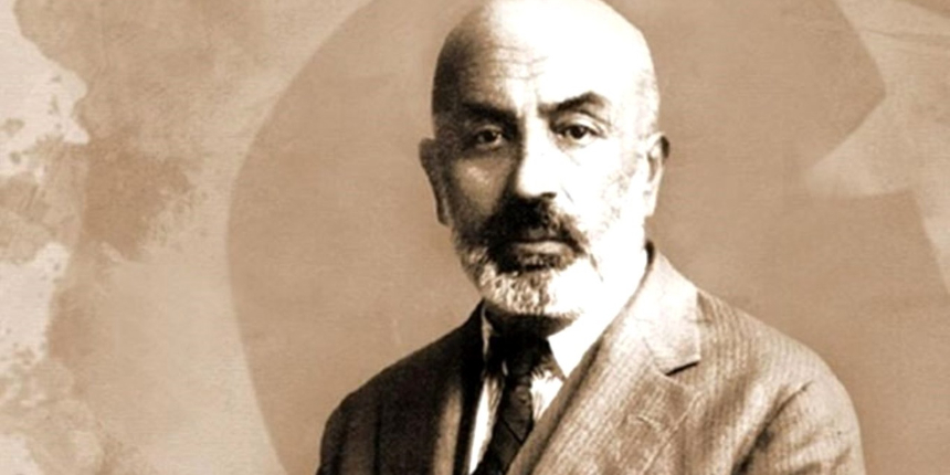 Mehmet Akif Ersoy, İstiklal Marşı'nın kabulünün 101. yılında anılıyor
