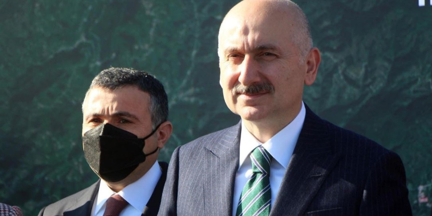 Bakan Karaismailoğlu, Rusya'dan kalkan gemilerin son durumunu paylaştı
