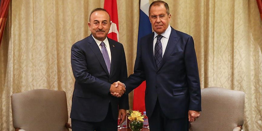 Temaslar sürüyor! Bakan Çavuşoğlu Rus mevkidaşıyla telefonda görüştü