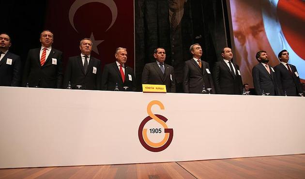 Galatasaray yönetimine bir darbe de mahkemeden!