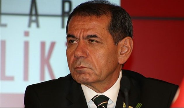 G.Saray'a büyük şok: Transfer yasağı!
