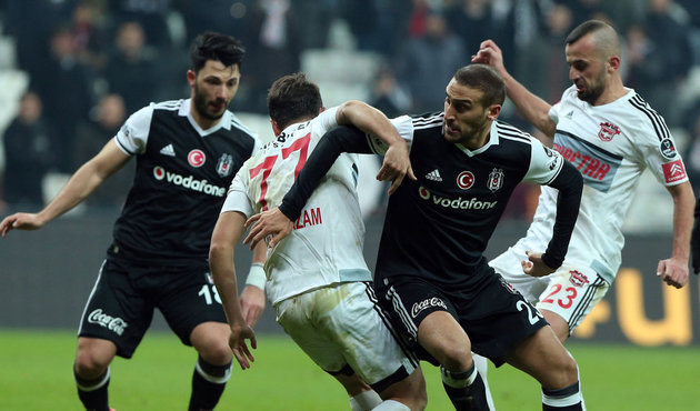 Fikret Orman açıkladı yumruklar konuştu! Beşiktaş maçının bilet satışı durduruldu...