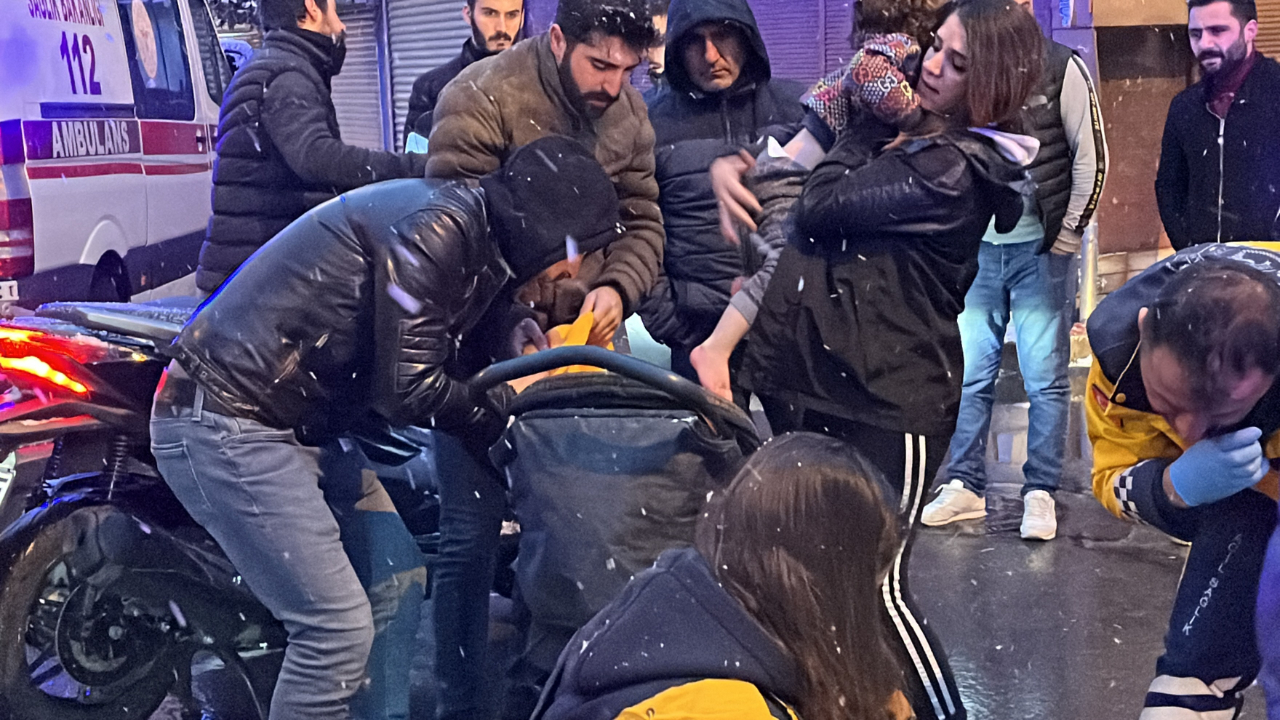 Beyoğlu'nda kıskanç koca dehşeti: Eşini çocuğunun gözü önünde darp etti!