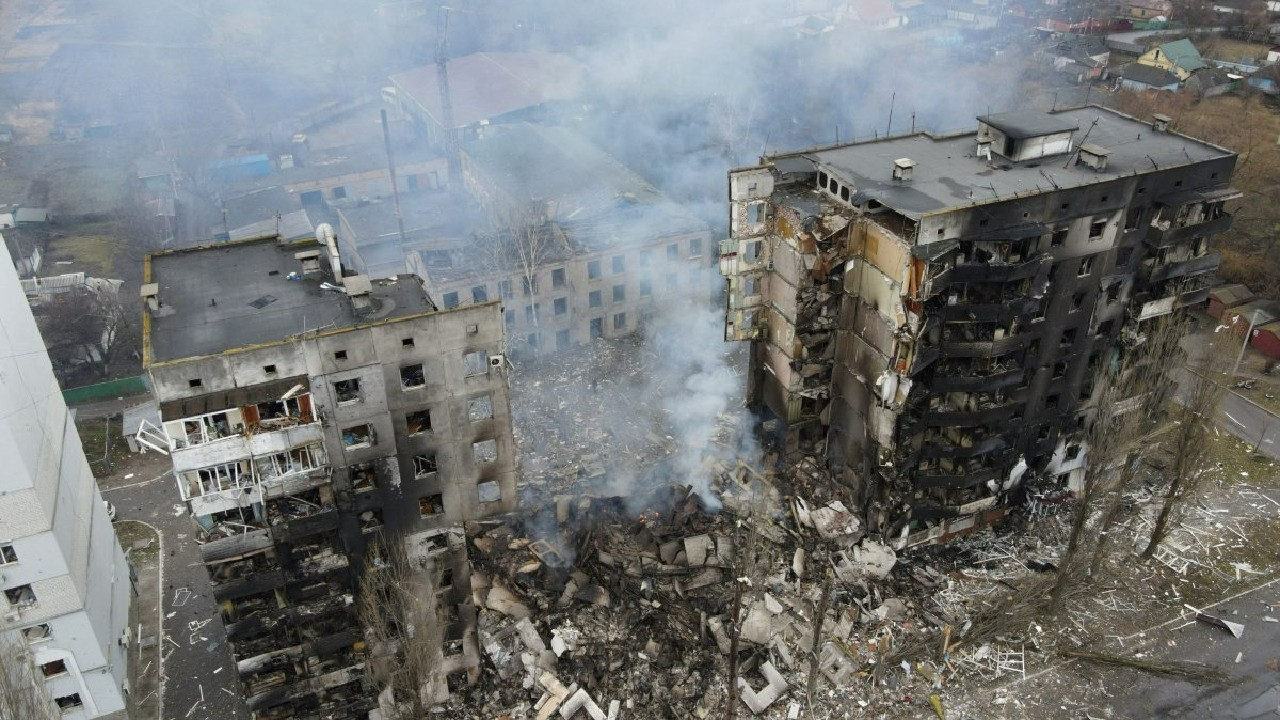 BM: Ukrayna'da en az 847 sivil öldü, 3 milyon 328 bin 692 mülteci komşu ülkelere geçti