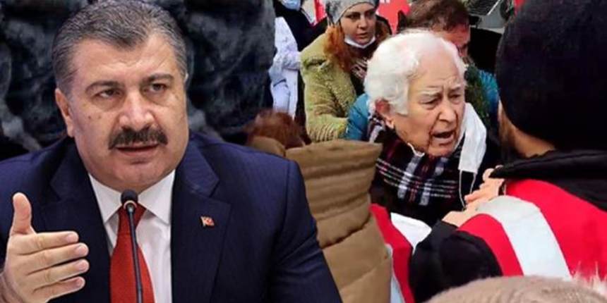 Bakan Koca'dan Atatürk anıtına çelenk koyarken yere düşürülen emekli hekime telefon