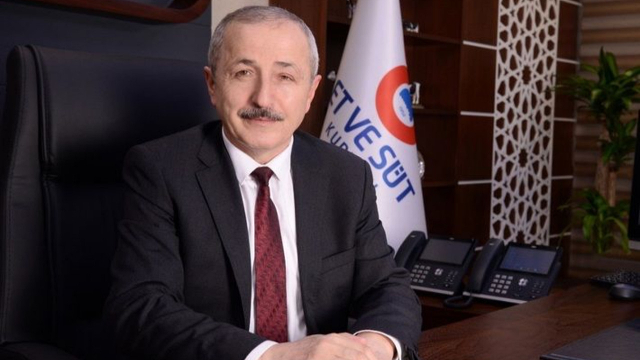 Et ve Süt Kurumu Genel Müdürü 'Uzun kuyruklar nedeniyle zam yaptık' dedi! Sosyal medyadan tepki yağdı...
