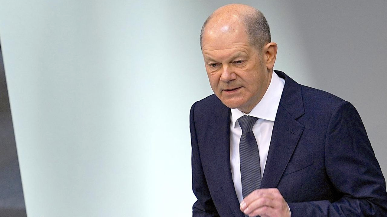 Almanya Başbakanı Scholz: G7, gerekli olursa Rusya’ya daha fazla yaptırım uygulamayı kabul etti