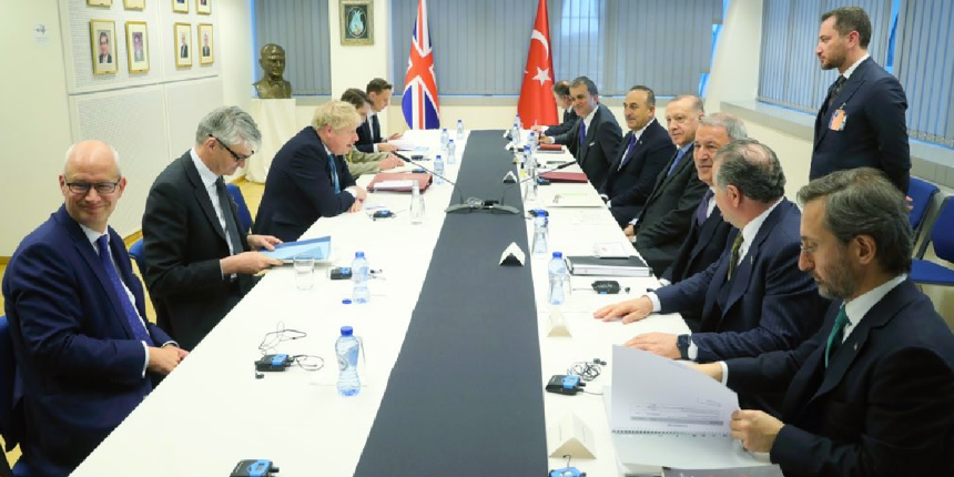 Cumhurbaşkanı Erdoğan, İngiltere Başbakanı Johnson ile bir araya geldi