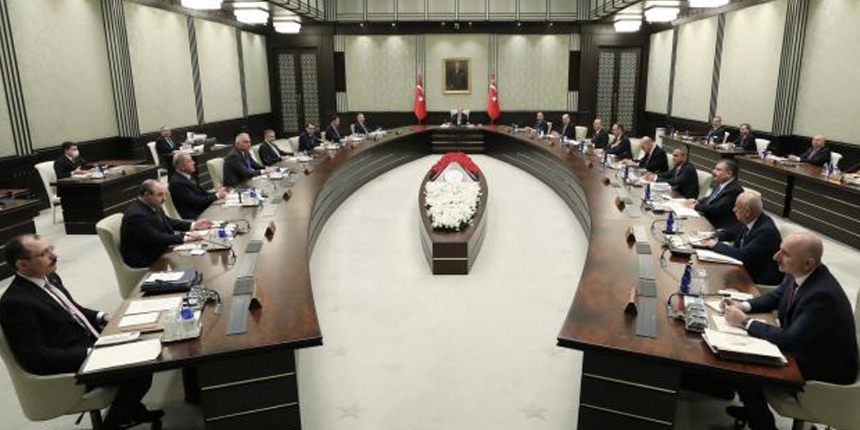 Kabine yarın toplanıyor: Gündemde ekonomi ve Rusya'nın Ukrayna'yı işgali var