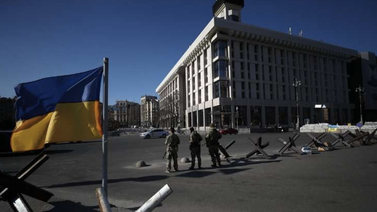 Rusya - Ukrayna savaşında son durum: Rus birlikleri Slavutıç'e girdi, Kiev'den 70 kilometre püskürtüldü