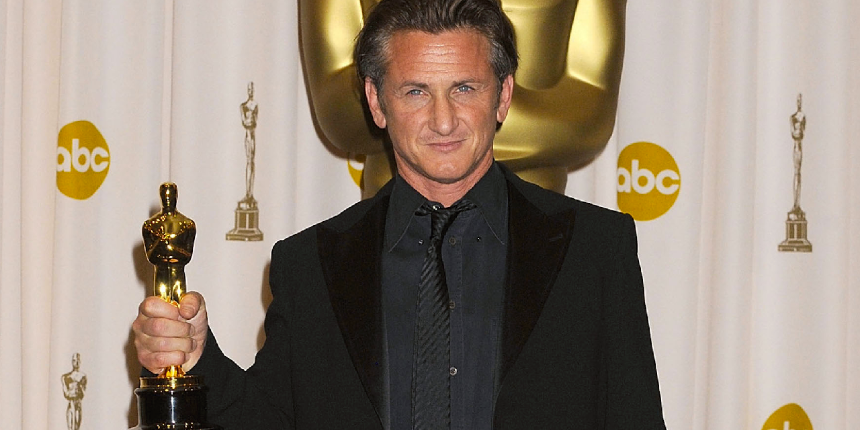 Sean Penn'den Ukrayna resti! Zelenskiy Oscar töreninde konuşturulmazsa Oscar ödüllerini eritecek