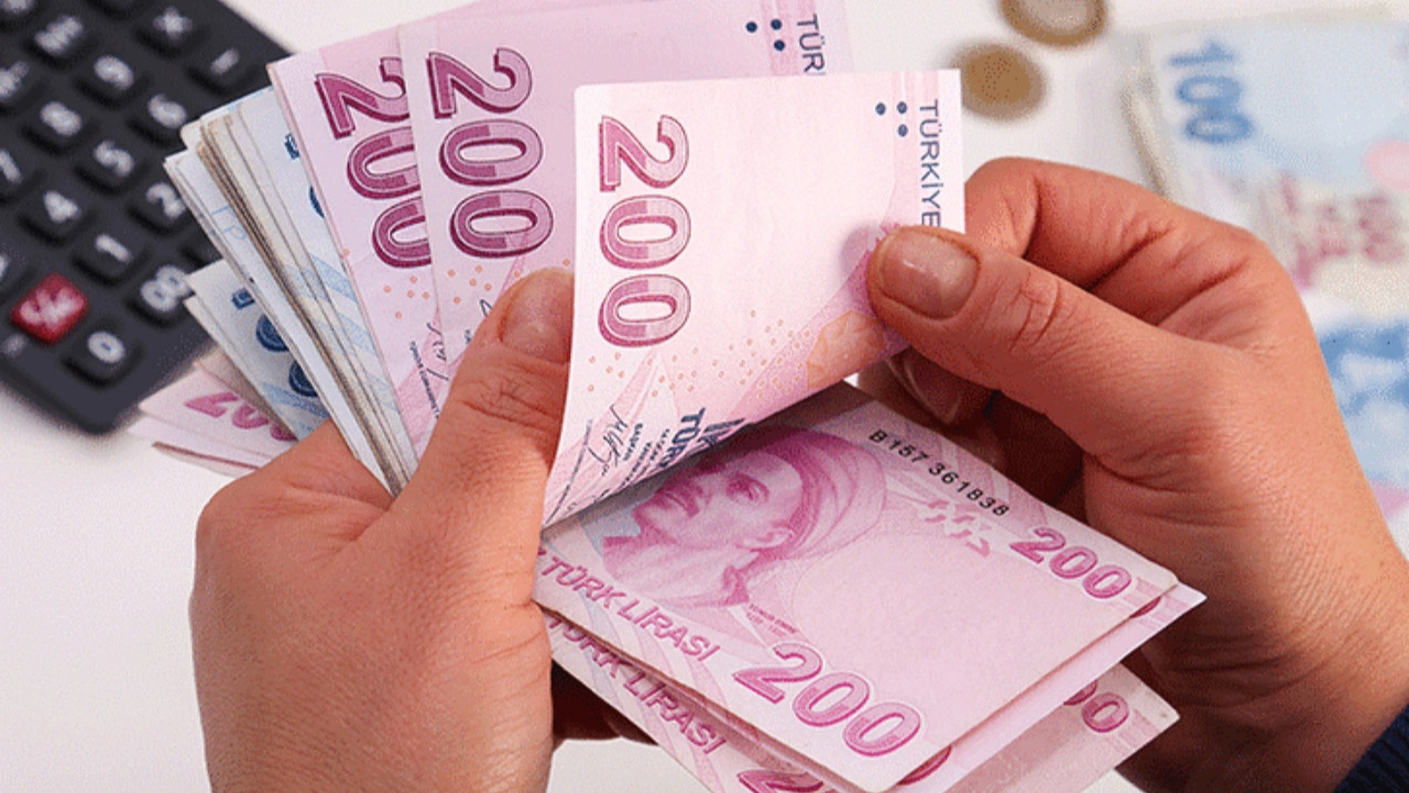 İl ve ilçe teşkilatları bastırıyor: Asgari ücret 5 bin 100 TL'yi geçebilir!