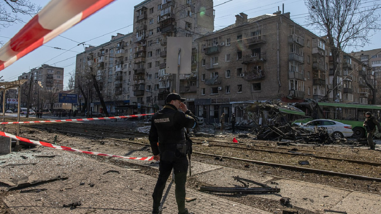 Kiev’de sokağa çıkma yasağı yeniden uzatıldı