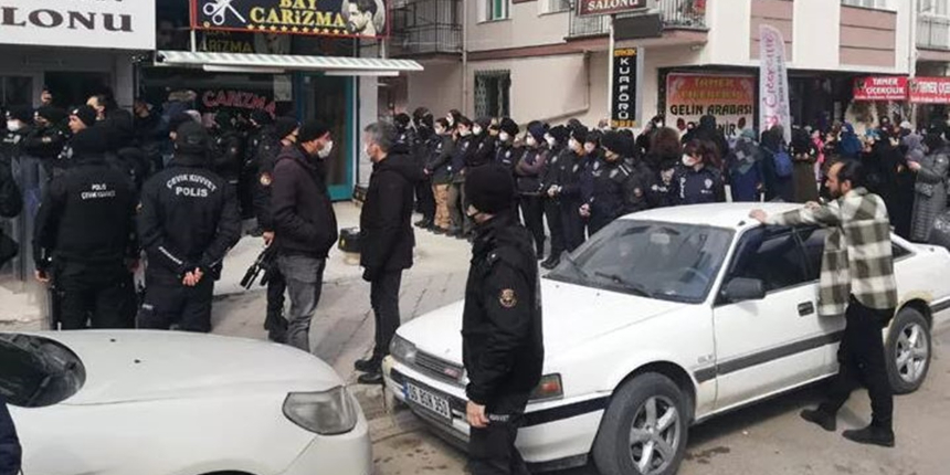 Ankara'da Furkan Vakfı'nın 'izinsiz' toplantısına izin verilmedi