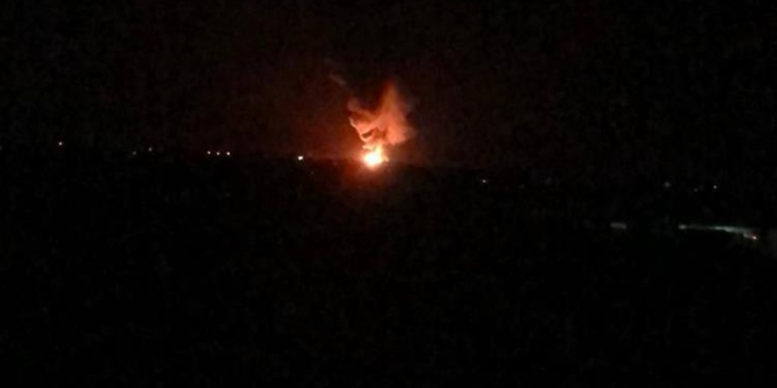 Rusya füzelerle vurdu! Gece boyunca süren saldırılar kameraya böyle yansıdı...