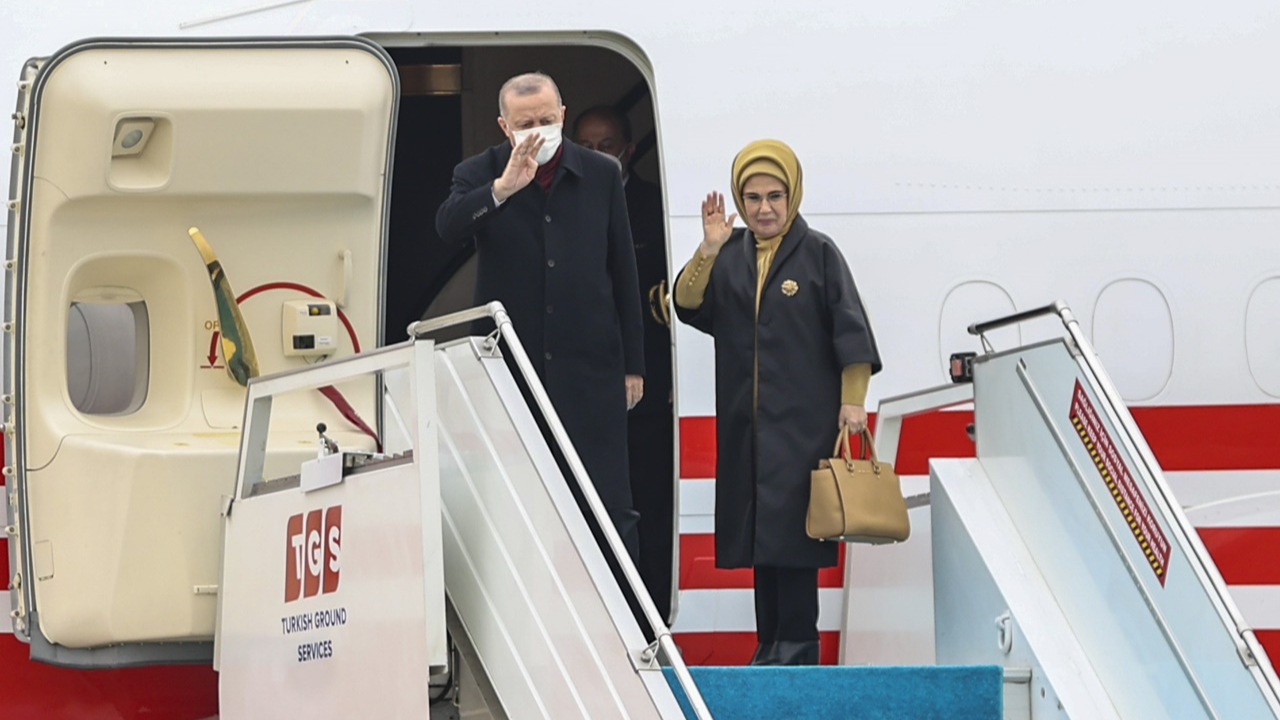 Cumhurbaşkanı Erdoğan Özbekistan'a gitti