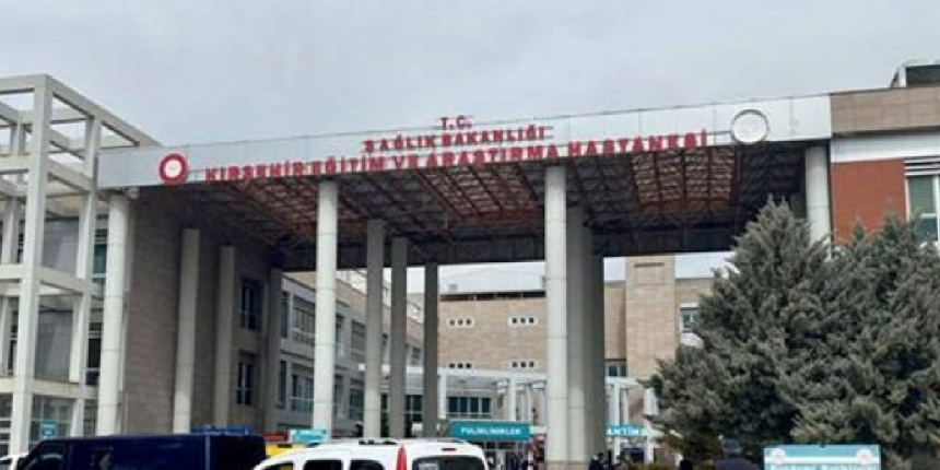 Kırşehir'de doktor ve sağlık çalışanlarını darbeden 2 zanlı tutuklandı